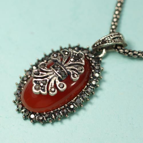 d4024 Womens Classic Red Oval Tibet Silver Gemstone Pendant Necklace 